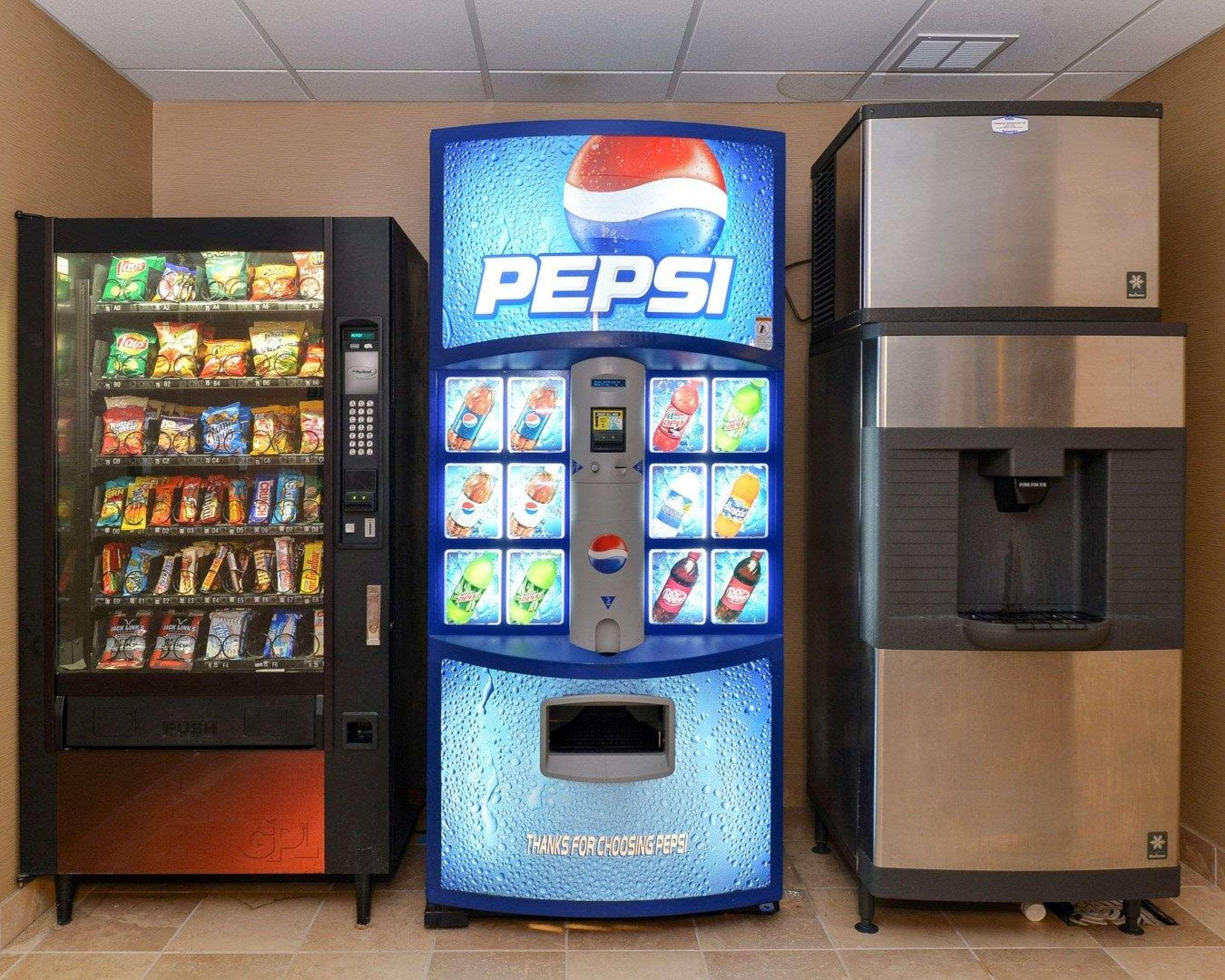 コンフォート イン エバンズヴィル キャスパー Evansville エクステリア 写真